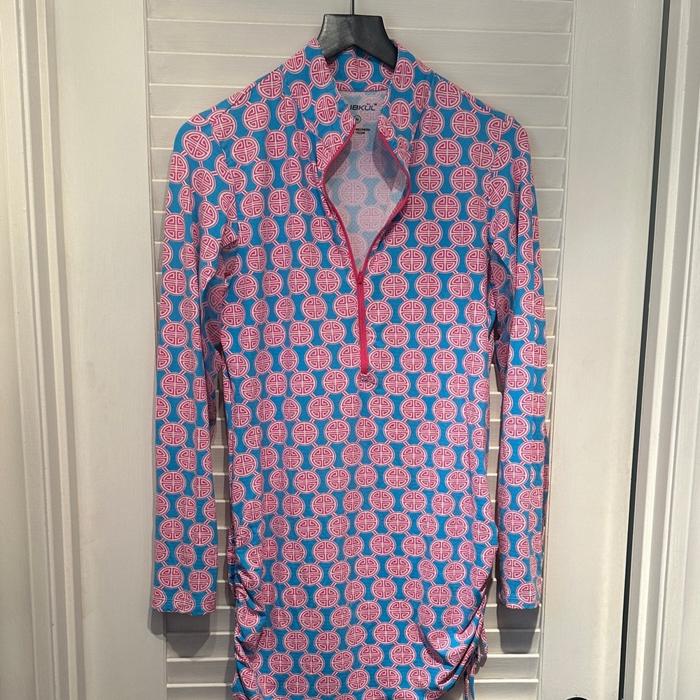 Vineyard Vines Pink and Blue Swim Coverup